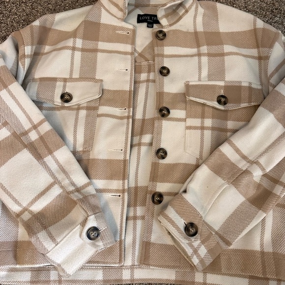 Love Tree Thick Fleece Flannel Cropped Jacket Size Small - Picture 4 of 4